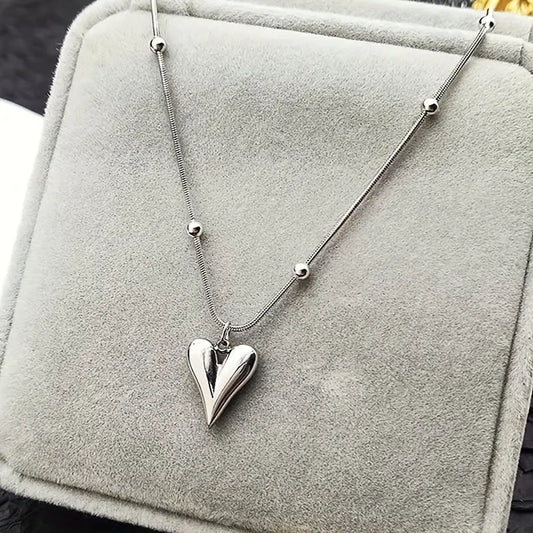 Heart lock  necklace (silvery)